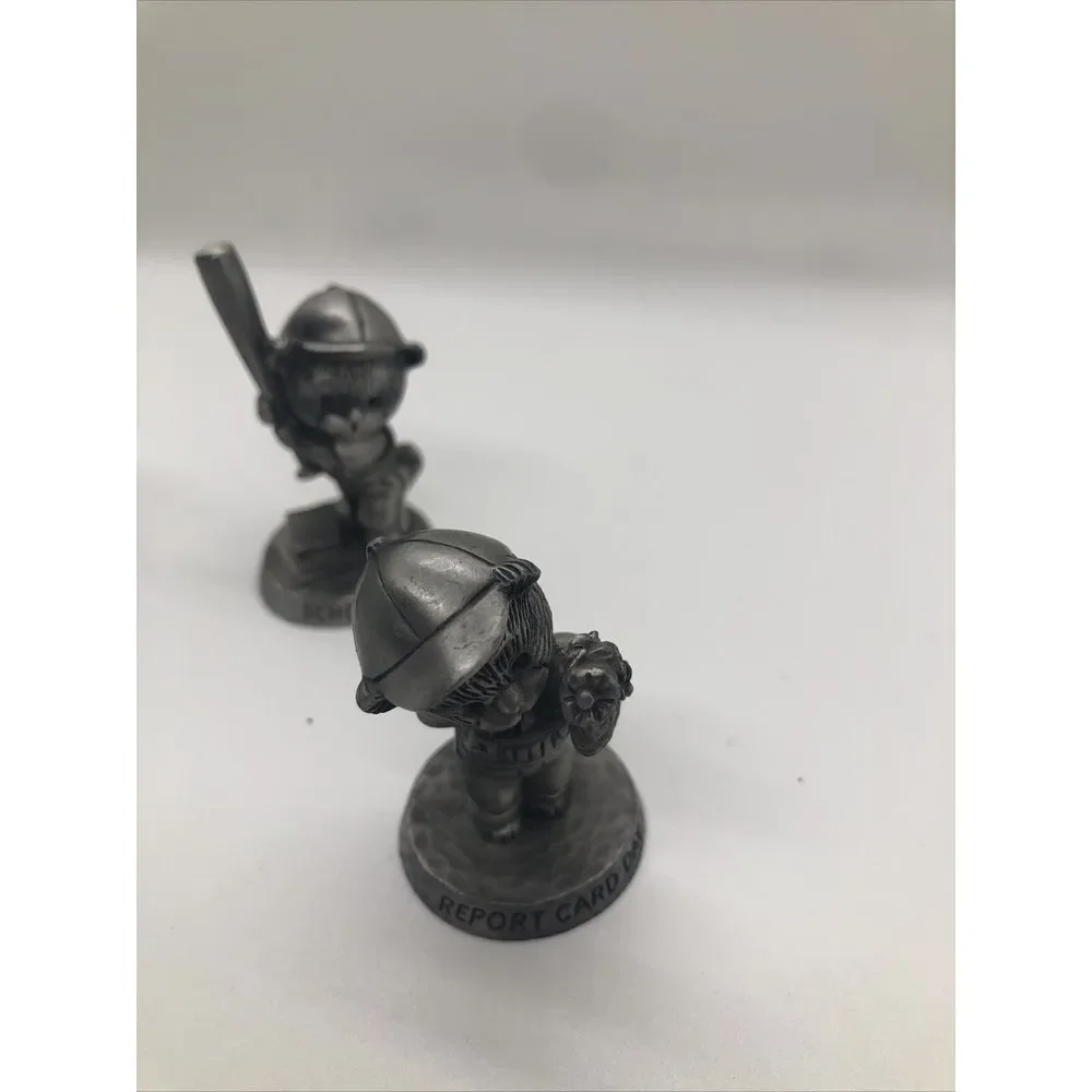Vintage 1983 Avon Little Pewter‎ School Bears Lot of 4 Figurines
